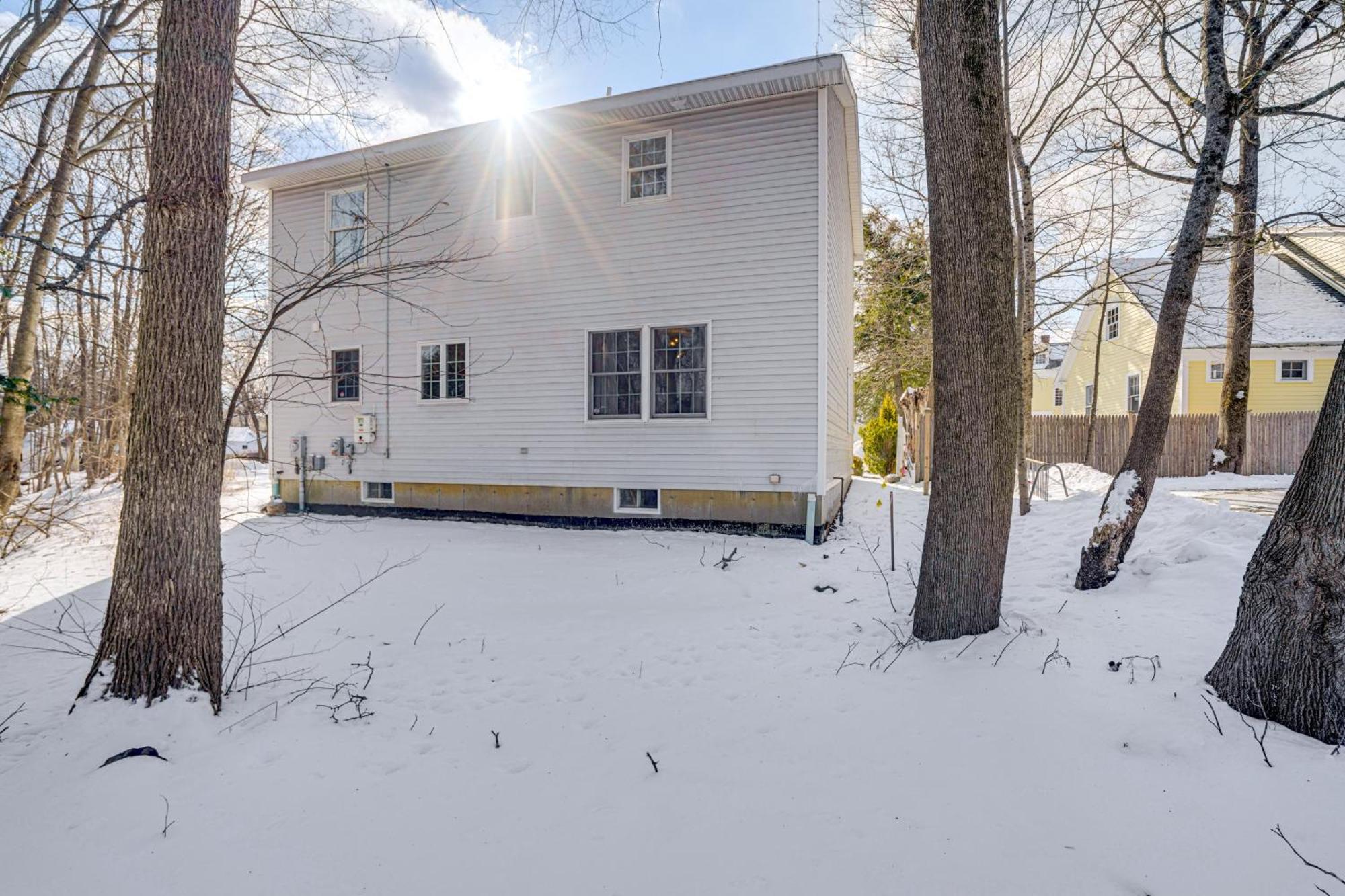 Private Guest House In Dtwn Lenox, Walk To Dining! Exterior photo
